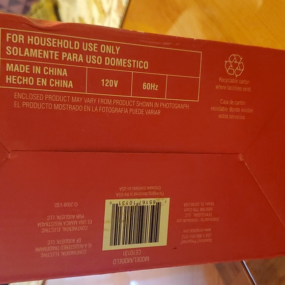 Portable Sewing Machine - Picture 4 of 4